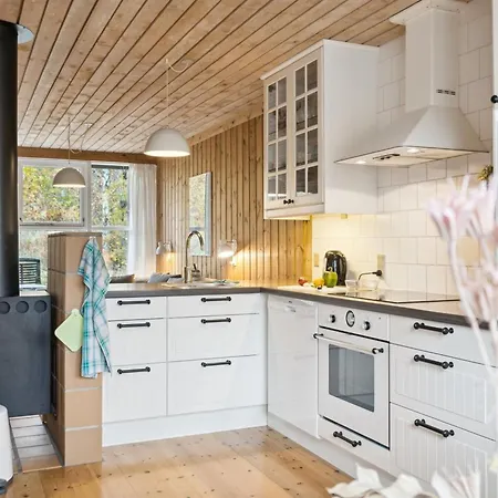 Hébergement de vacances Rubi - 250m From The Sea By Interhome *
